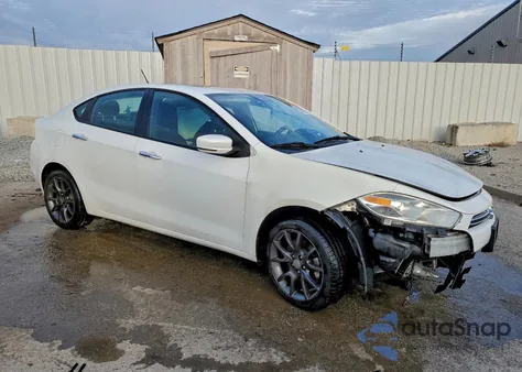 2015 Dodge Dart Limited z USA, uszkodzony, nr VIN 1C3CDFCB5FD277573